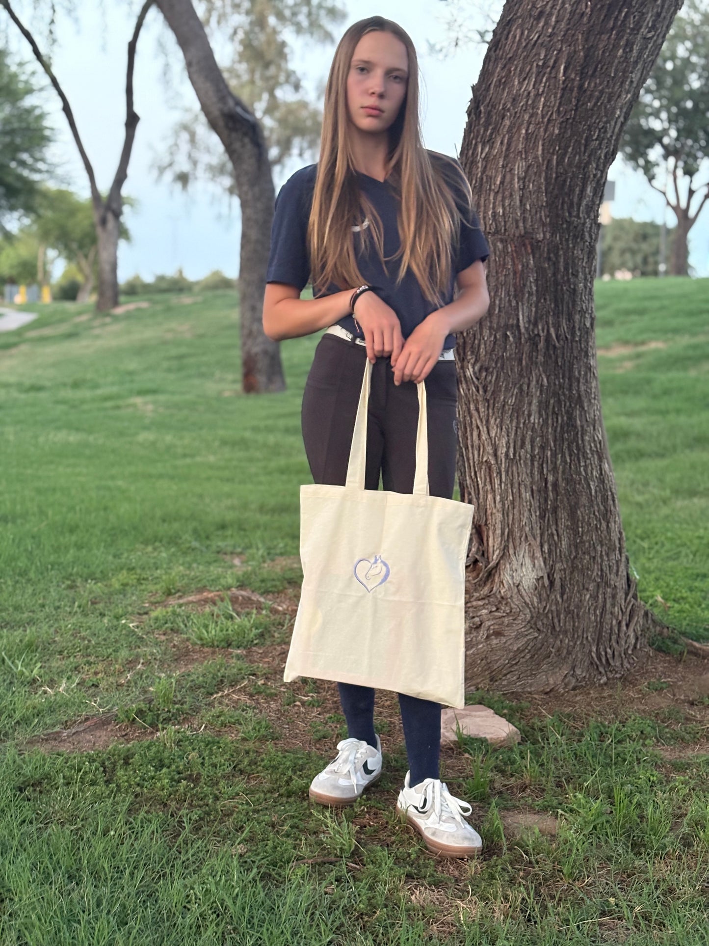 Tote bag